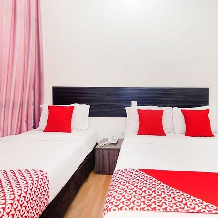 Super Oyo 331 I Boutique Hotel Petaling Jaya Exterior photo