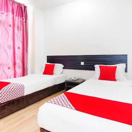 Super Oyo 331 I Boutique Hotel Petaling Jaya Exterior photo
