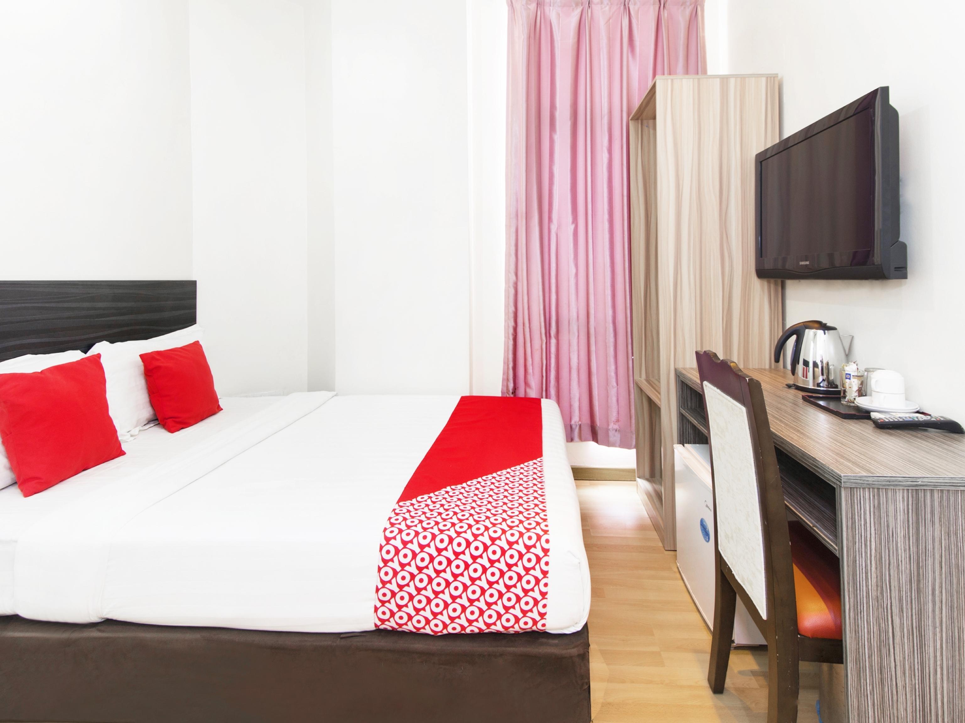 Super Oyo 331 I Boutique Hotel Petaling Jaya Exterior photo