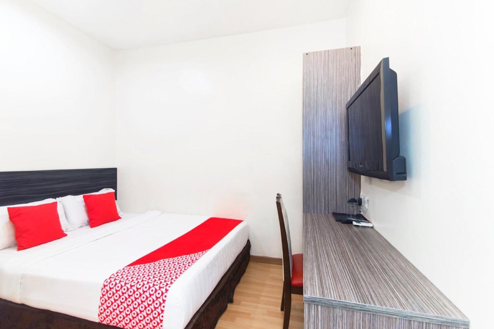 Super Oyo 331 I Boutique Hotel Petaling Jaya Exterior photo