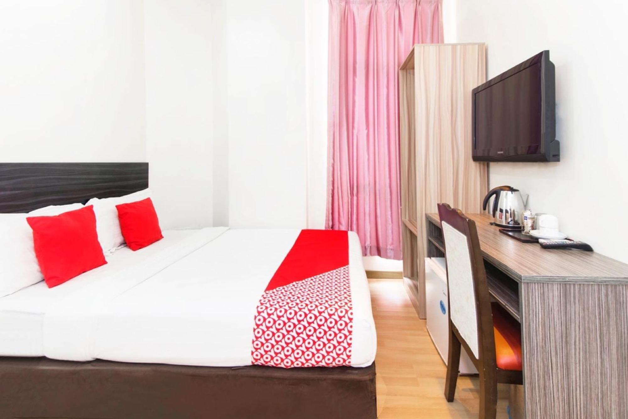 Super Oyo 331 I Boutique Hotel Petaling Jaya Exterior photo