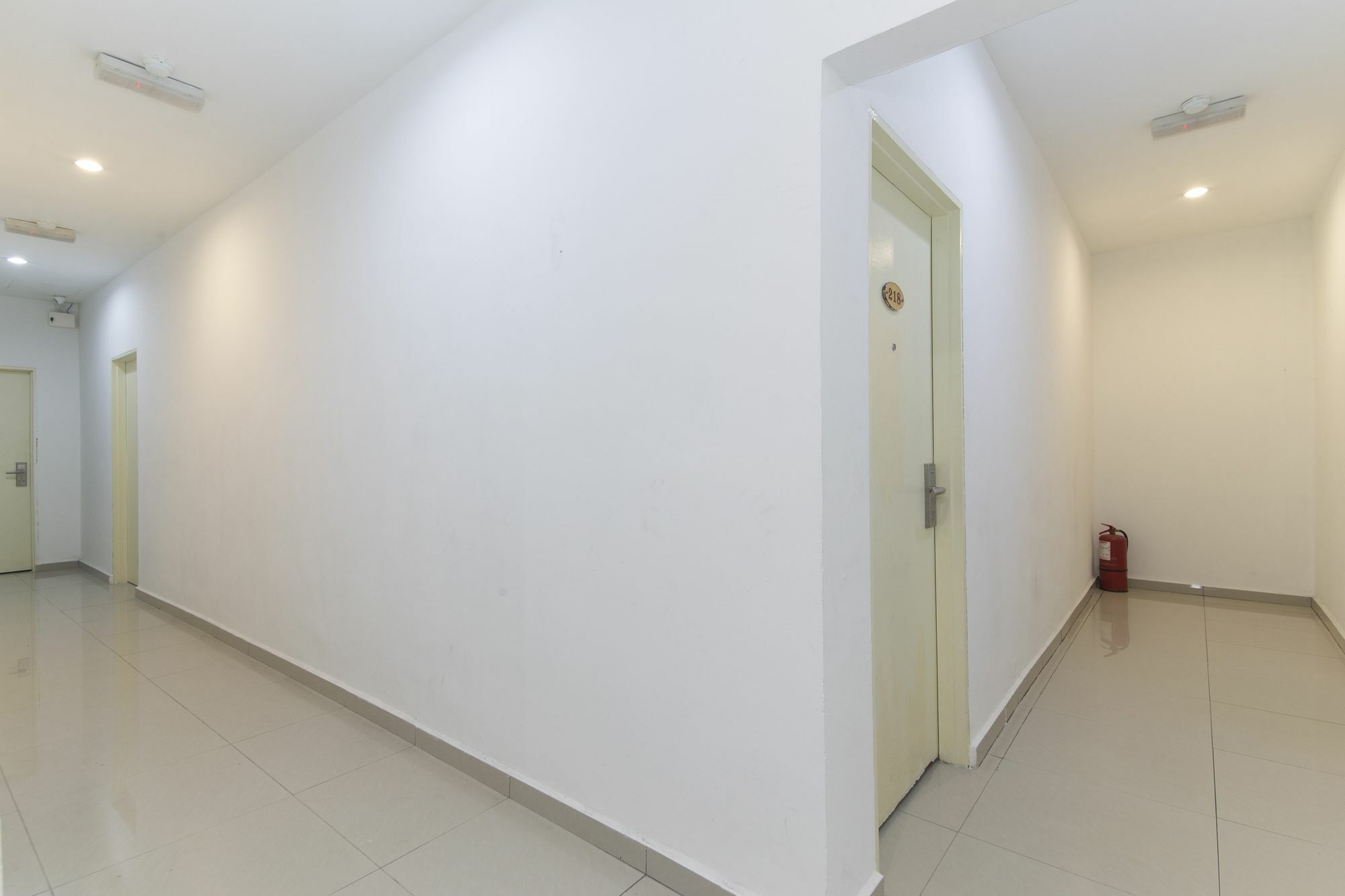 Super Oyo 331 I Boutique Hotel Petaling Jaya Exterior photo