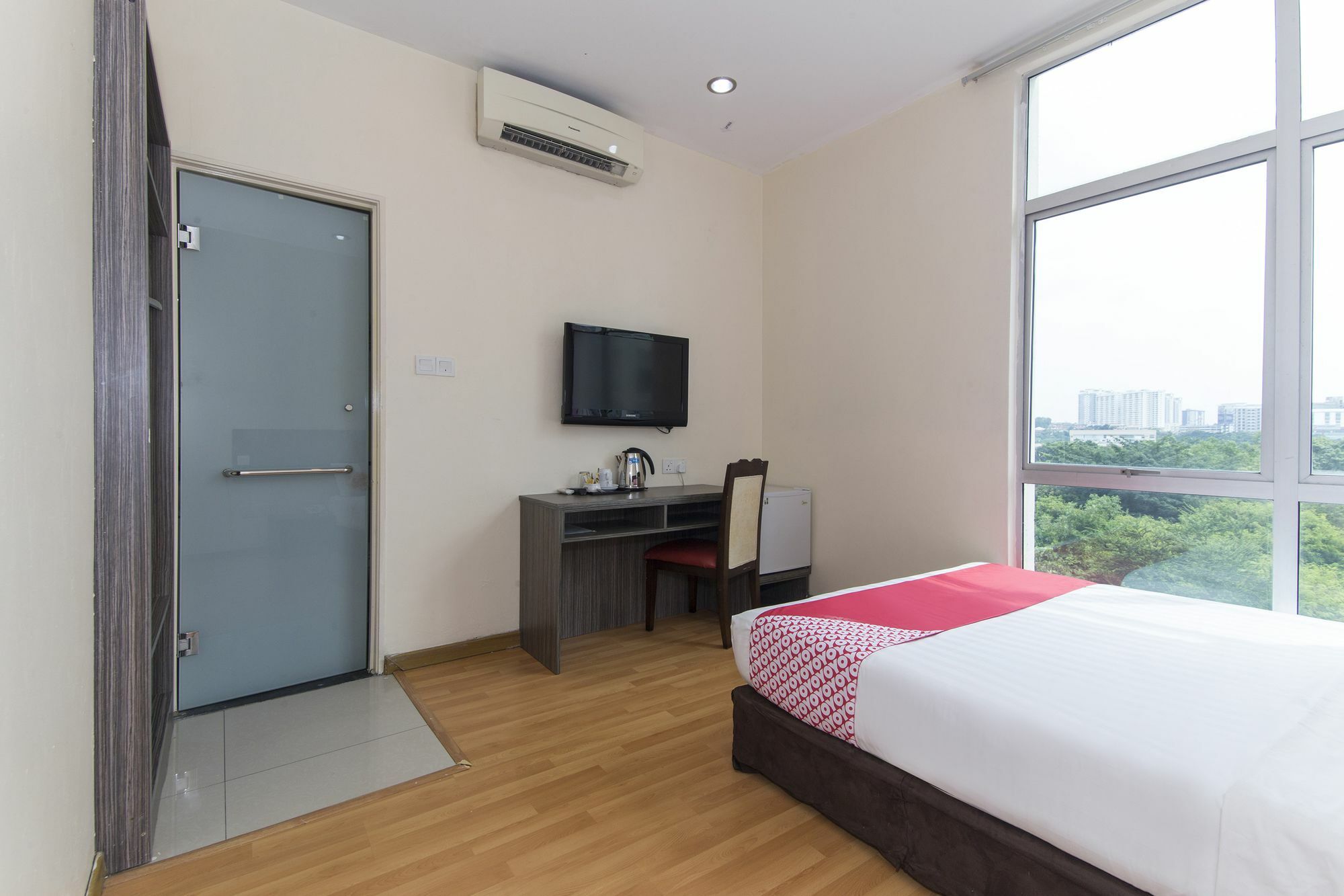 Super Oyo 331 I Boutique Hotel Petaling Jaya Exterior photo