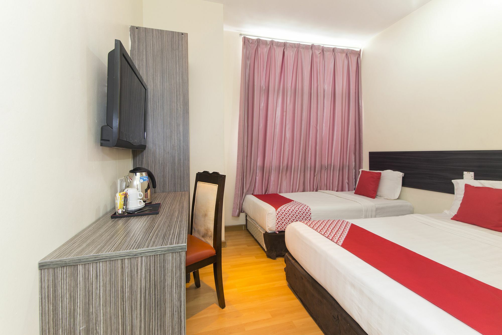 Super Oyo 331 I Boutique Hotel Petaling Jaya Exterior photo